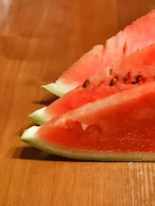 瓜吃的太多文案,过度食用瓜果的反思