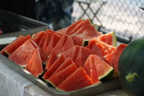 西安师范吃瓜,吃瓜群众揭秘校园热点事件