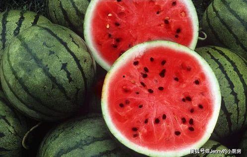 小瓜皮吃瓜,揭秘娱乐圈那些不为人知的幕后故事