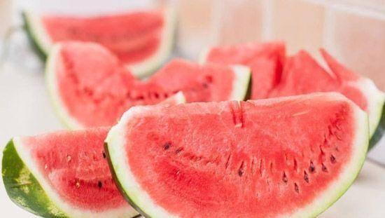 吃瓜易胖吗,吃瓜易胖？揭秘瓜类食物的体重影响之谜