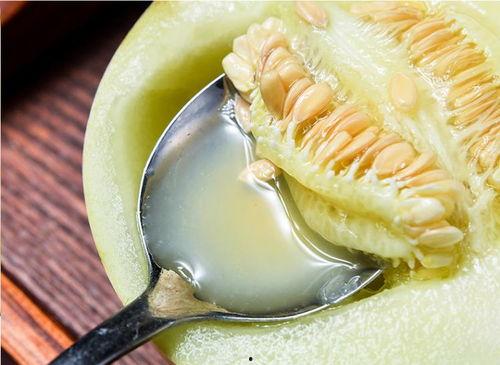 贵妃吃瓜顶点网,揭秘宫廷中的娱乐盛宴