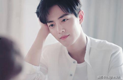 肖战吃瓜群,揭秘明星幕后生活